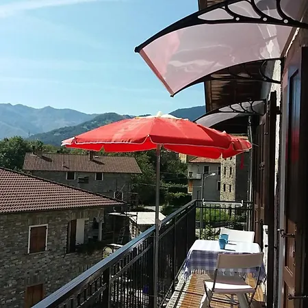 Kleine Perle Im Livo Tal *